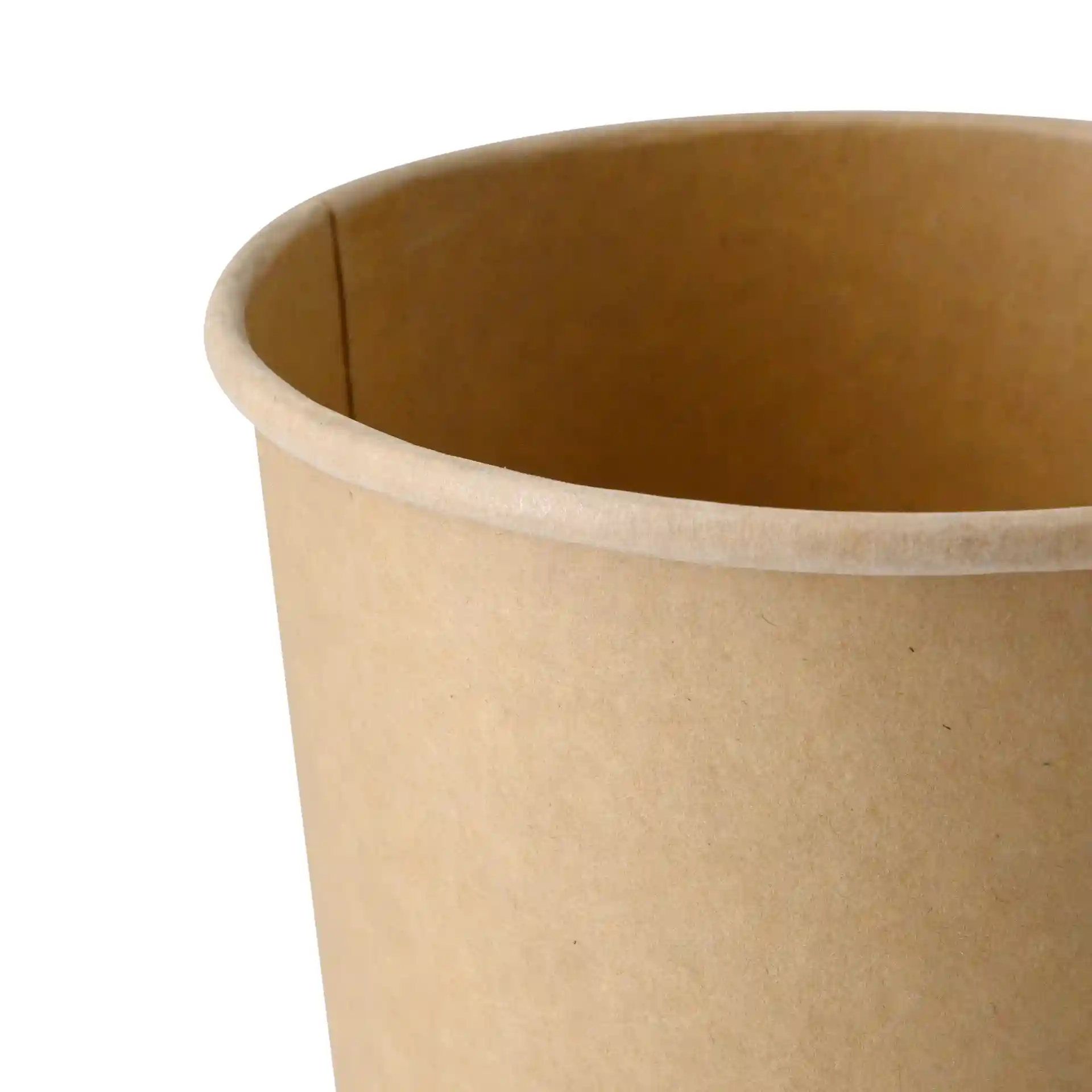 Brown cardboard soup cup with a round shape, showing the interior and top edge. Capacity of 600 ml.