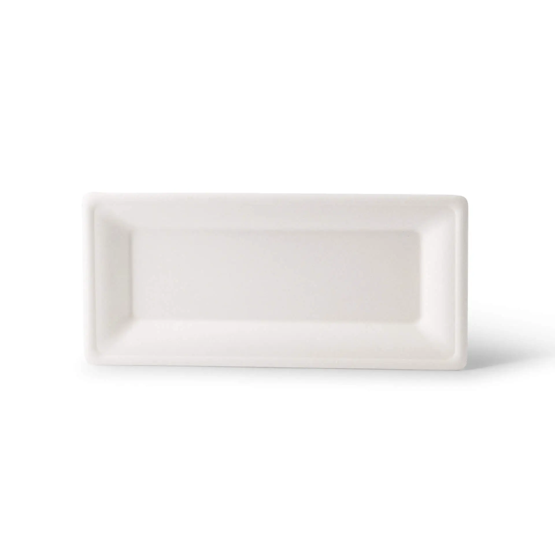 Rectangular sugarcane plate, 26 x 13 cm, made from biodegradable material, suitable for hot and cold dishes.