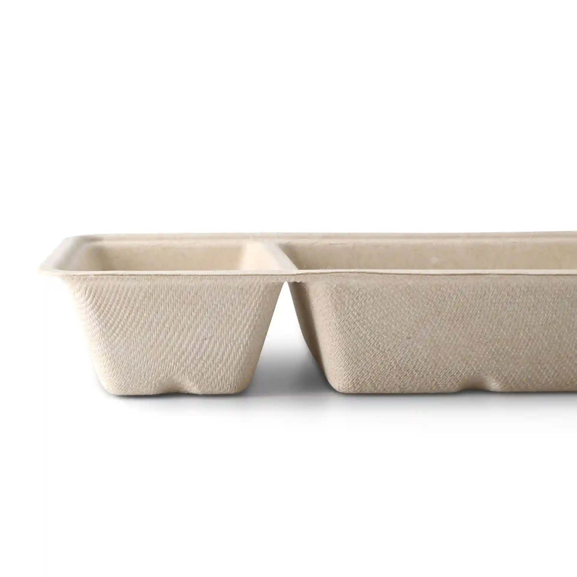 Rectangular cream white bagasse chip tray with two compartments, measuring 9.5 x 20 x 3.5 cm.