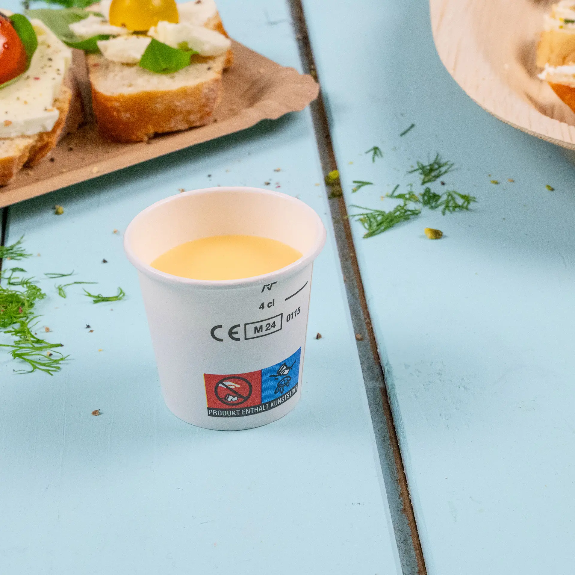 Paper shot cup (coated), 40 ml / 1,5 oz, white