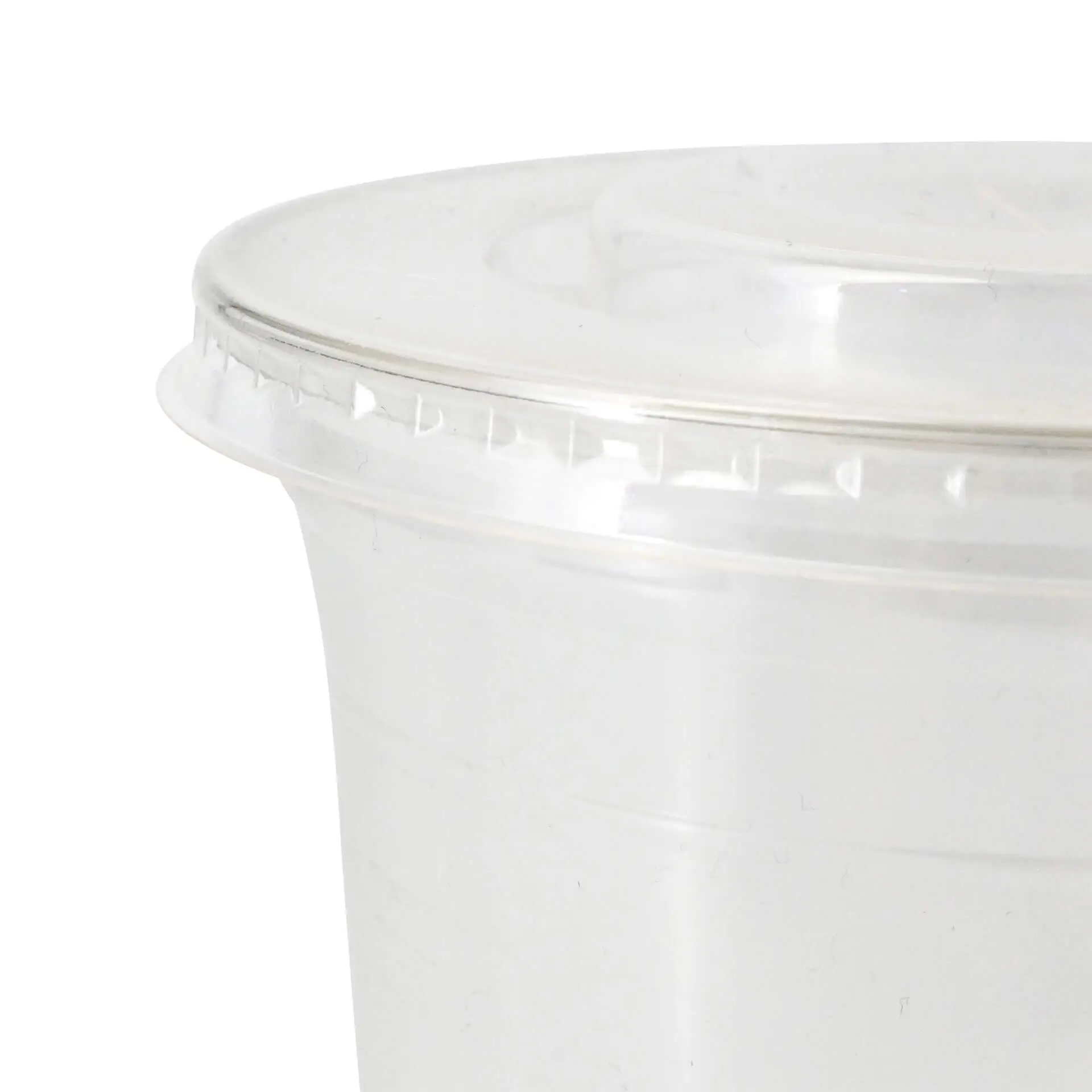 rPET flat lids Ø 95 mm, straw slot dcd001421-rpet-flachdeckel-95-mm-halmkreuz-3