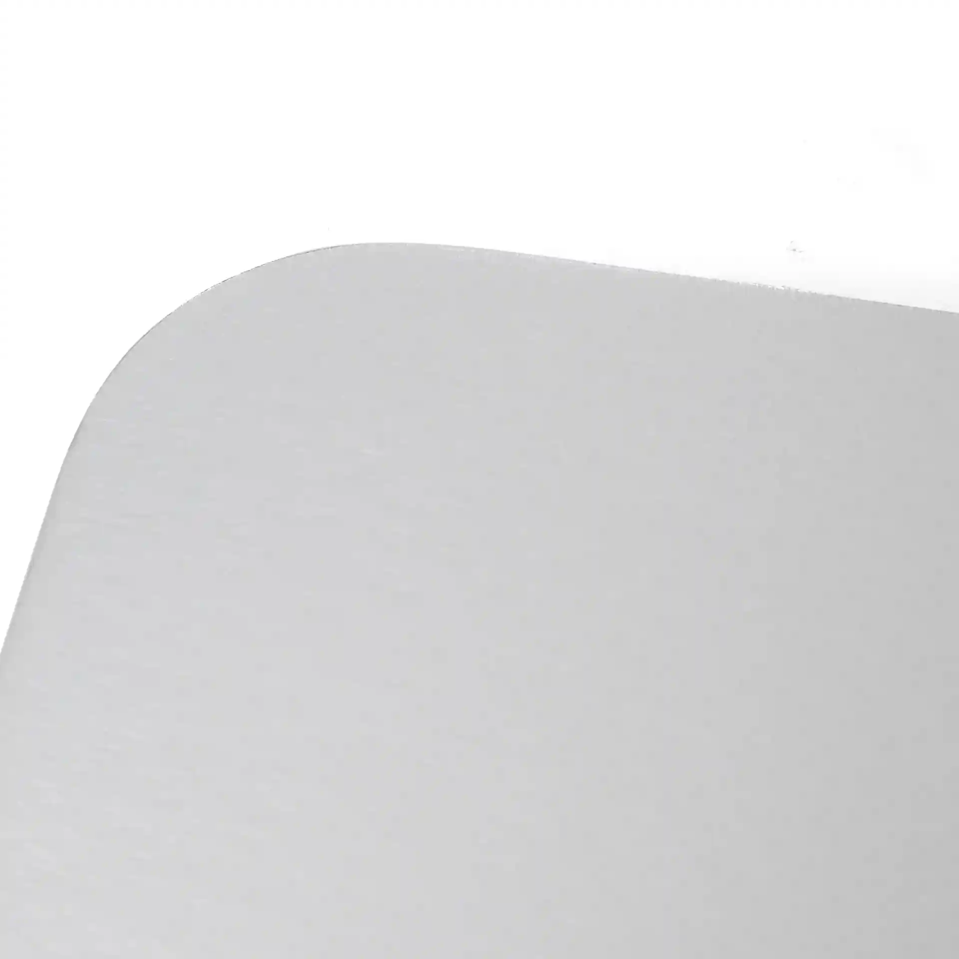 Rectangular aluminium lid for a 900 ml container, showing a rounded corner and smooth surface.