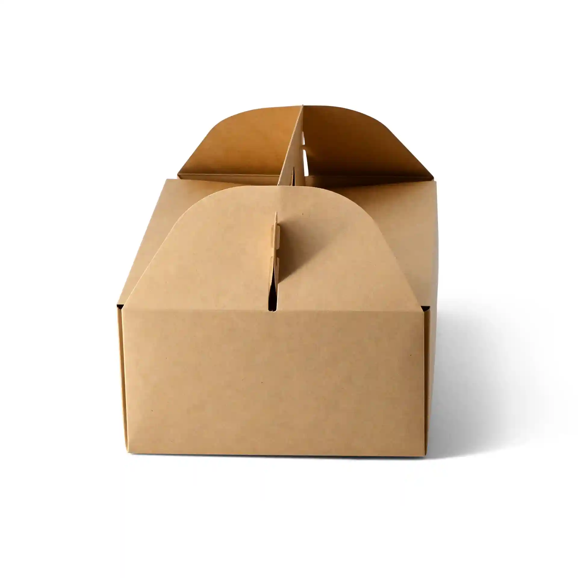 Brown cardboard pastry box with a handle, rectangular shape, measuring 26 x 17 x 9 cm.