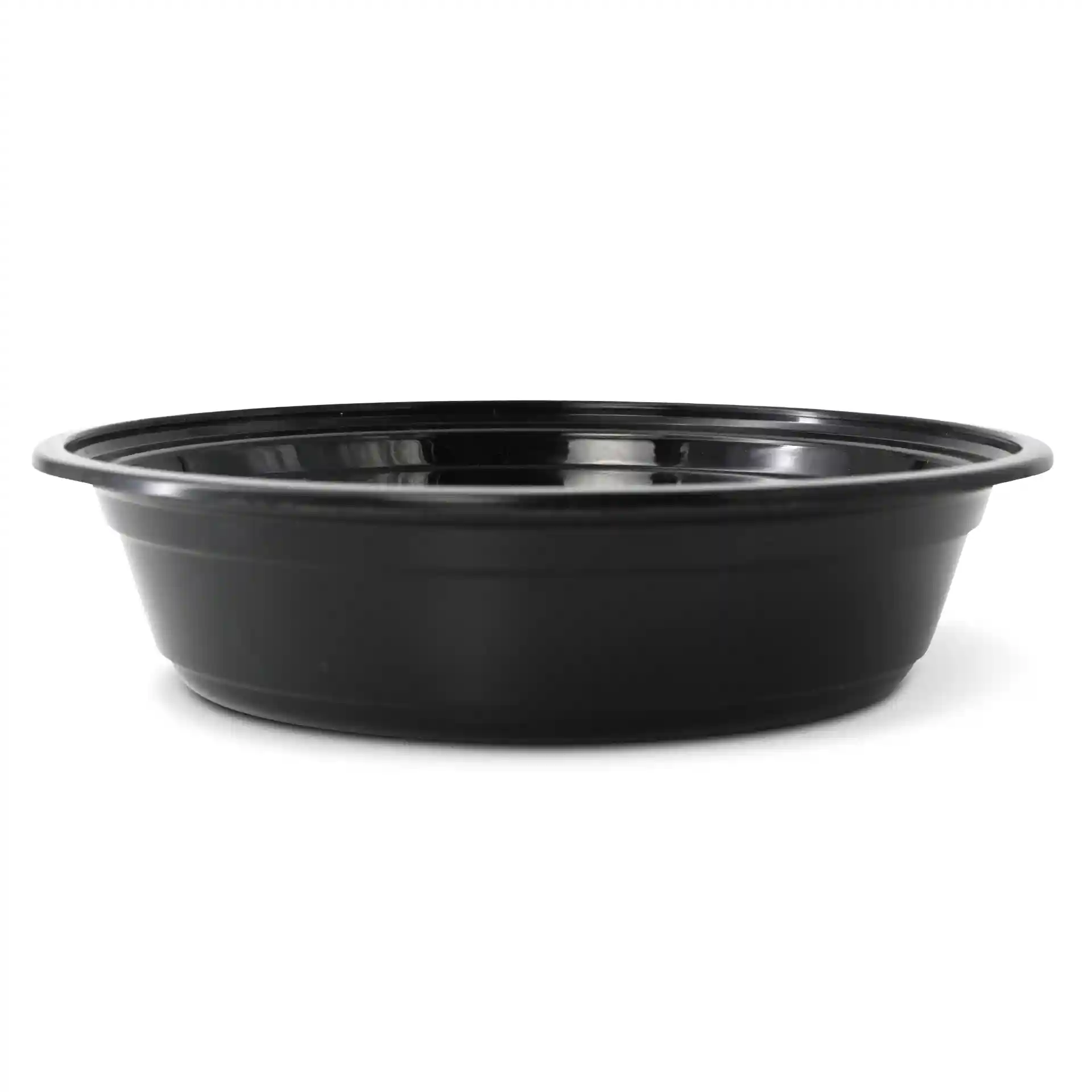 Round black reusable plate made of polypropylene, 700 ml capacity, with a diameter of 182 mm and height of 44 mm.
