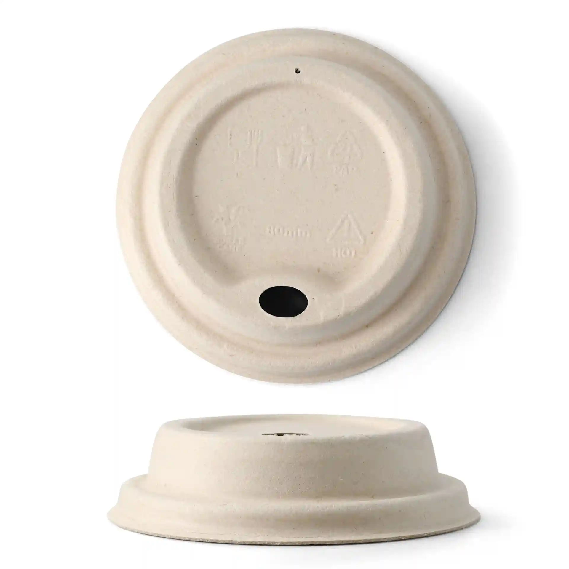Brown sugarcane lid for paper cups, 80 mm diameter, with a hole for sipping and a height of 22 mm.
