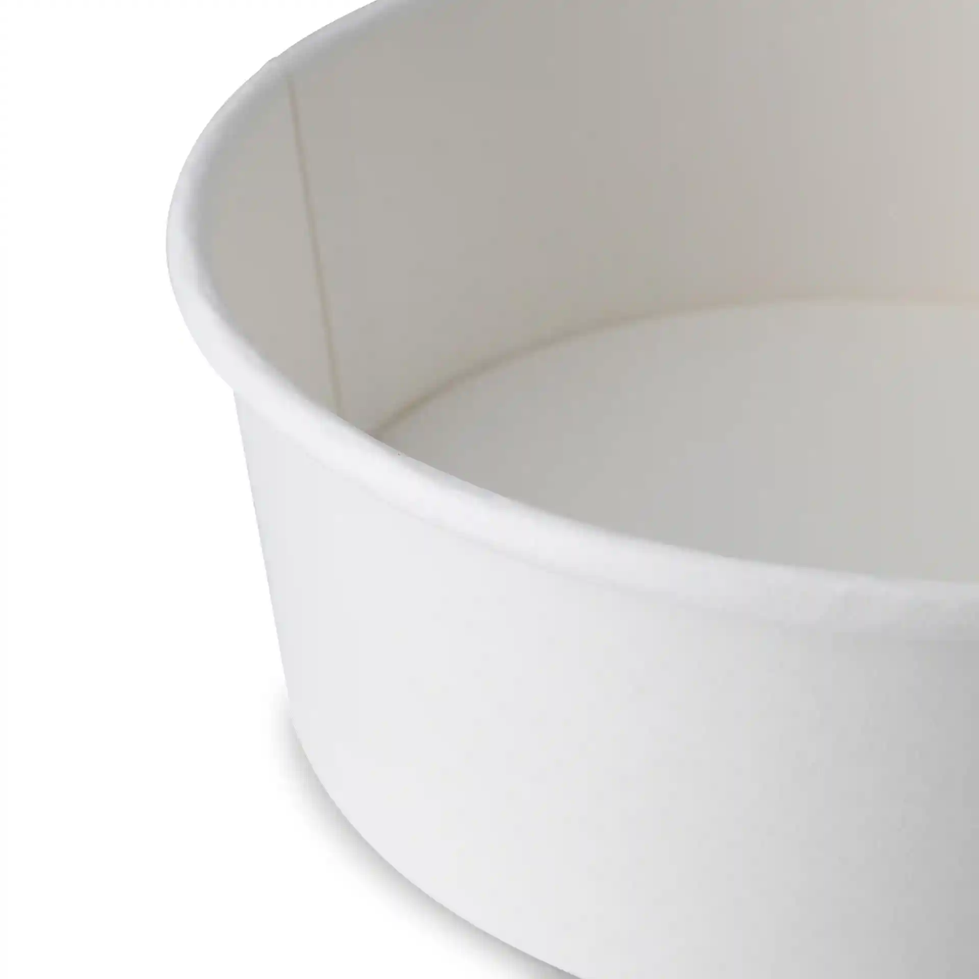 White round cardboard bowl with a diameter of 185 mm and height of 67 mm, shown from an angled perspective.