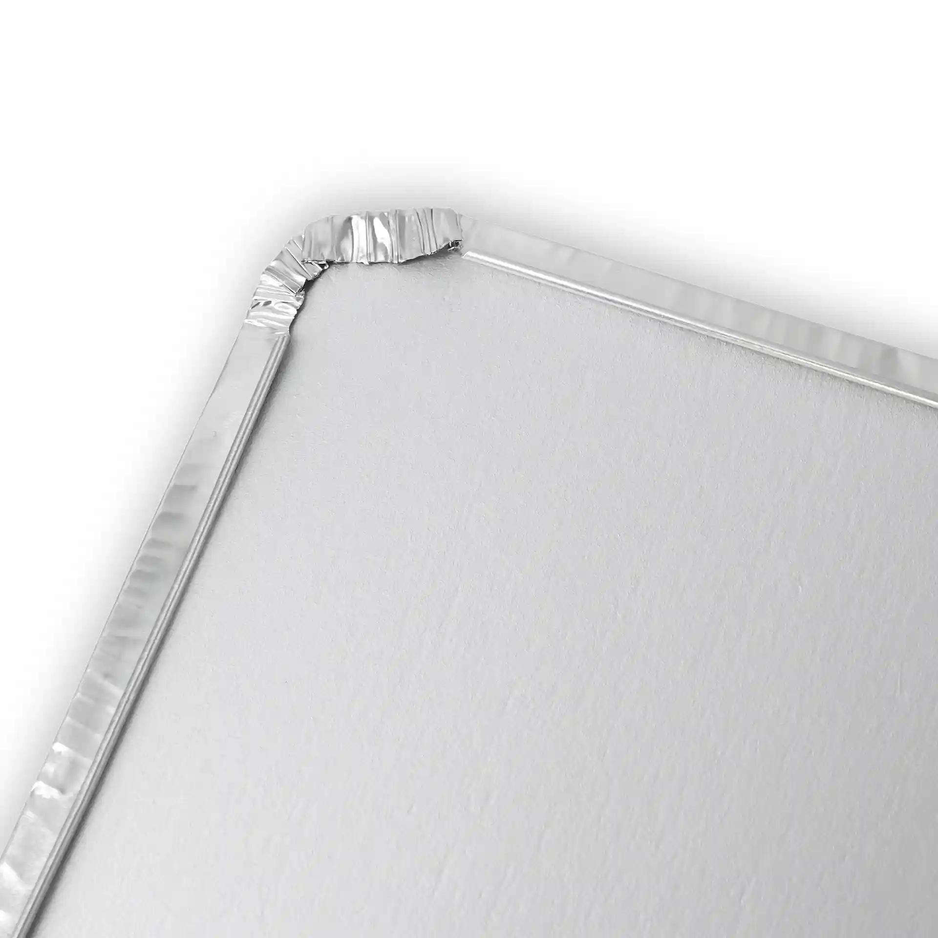 Aluminium cardboard lid for 845 ml container, showing a close-up of the corner with a folded edge.