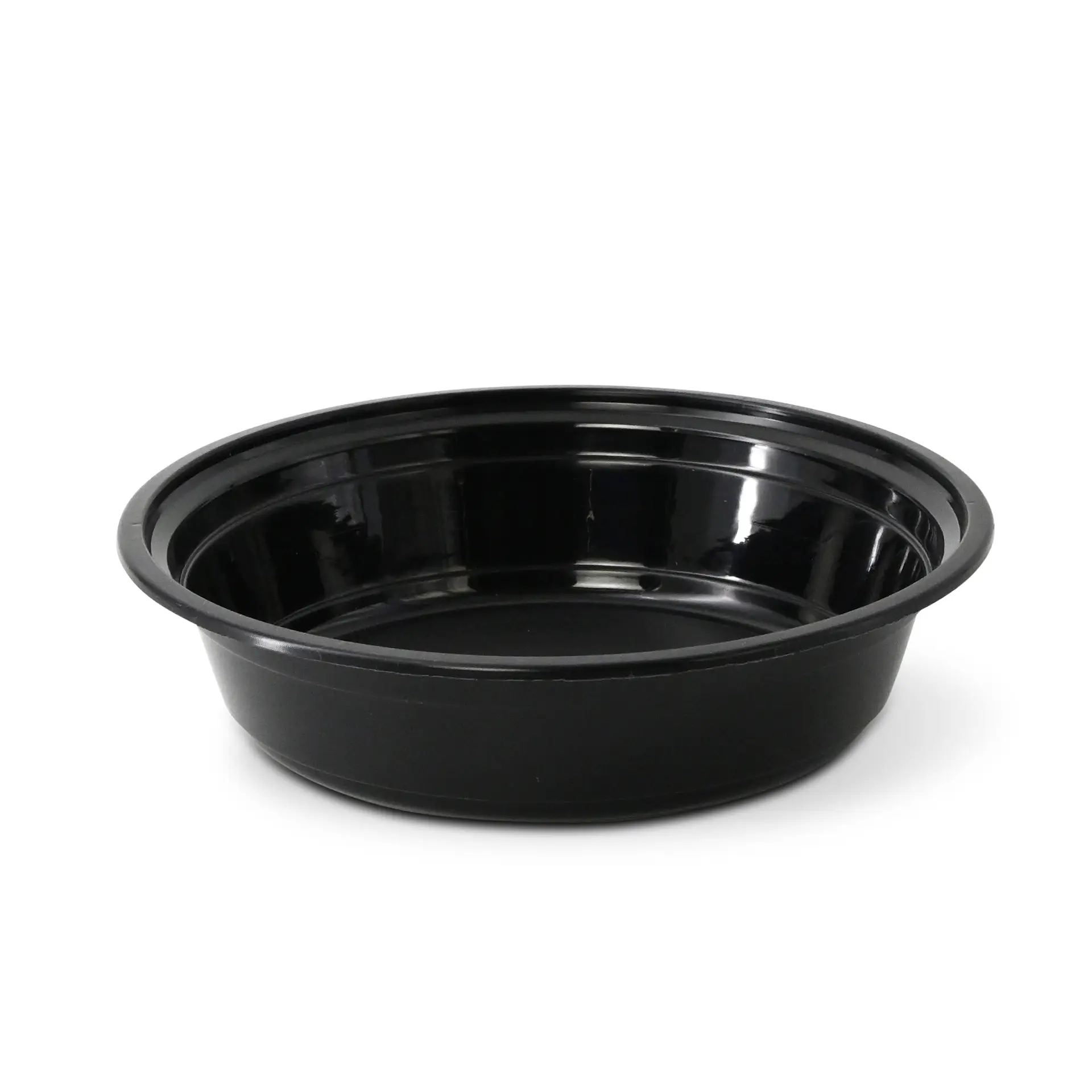 Reusable black polypropylene plate, 700 ml, suitable for hot and cold dishes; microwave and dishwasher safe.