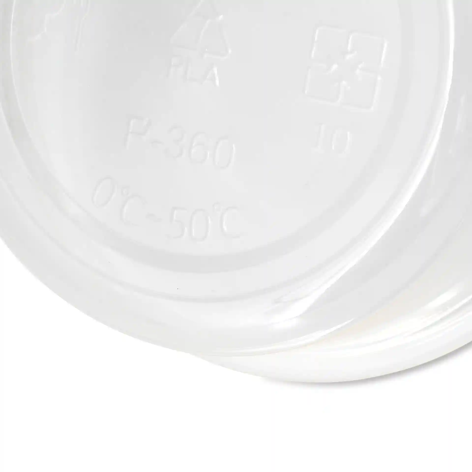 Transparent round deli container with a diameter of 121 mm and height of 50 mm, showing markings on the bottom.