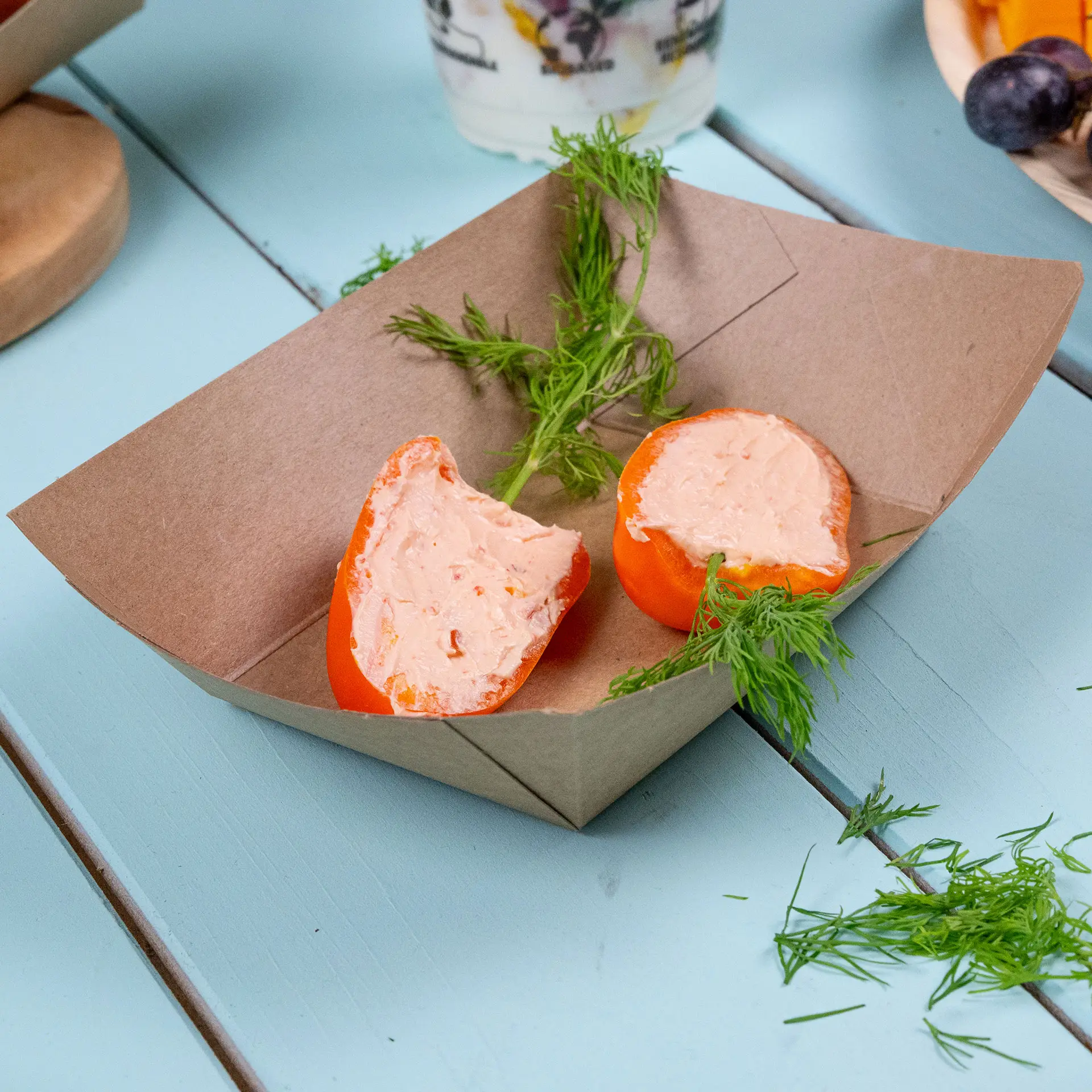 Premium Cardboard Food Tray 400 ml, brown, bio-coated