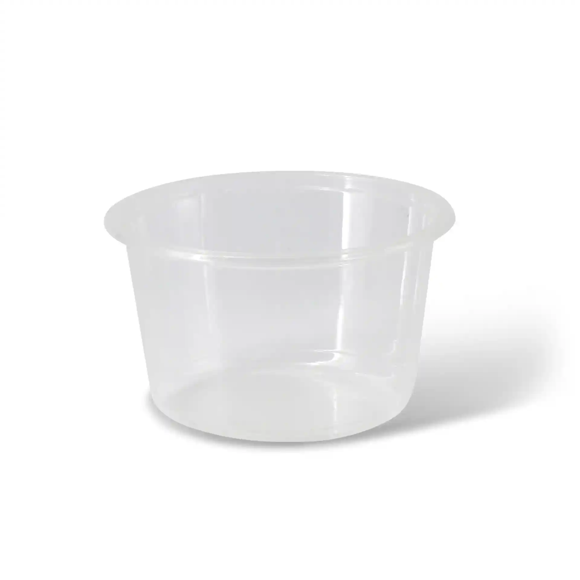 Transparent round deli container with a 500 ml capacity and a diameter of 121 mm.