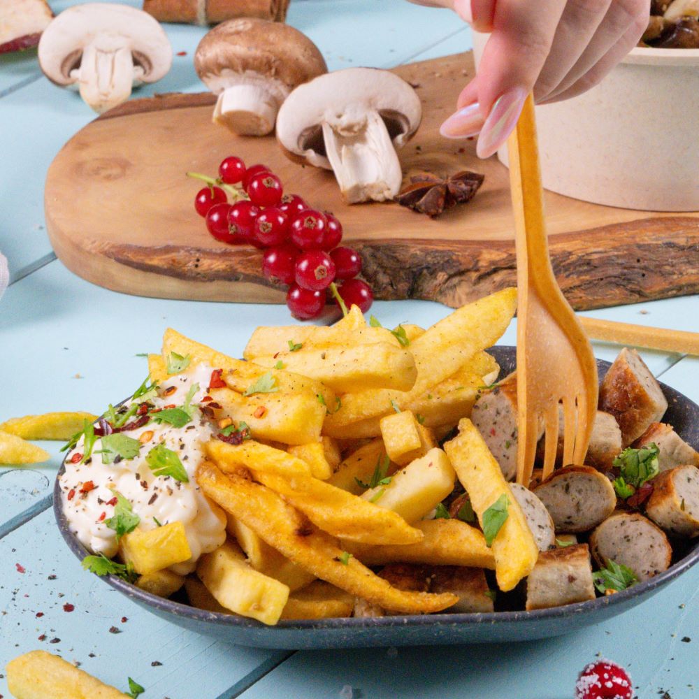 Pommes Weihnachtsmarkt in Mehrwegschale