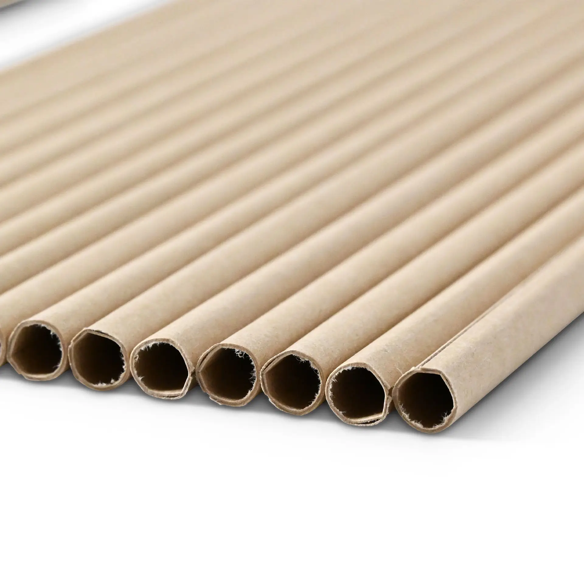 dcd00473-papierstrohhalme-20-cm-06-cm-braun-vertikal-gerollt-2